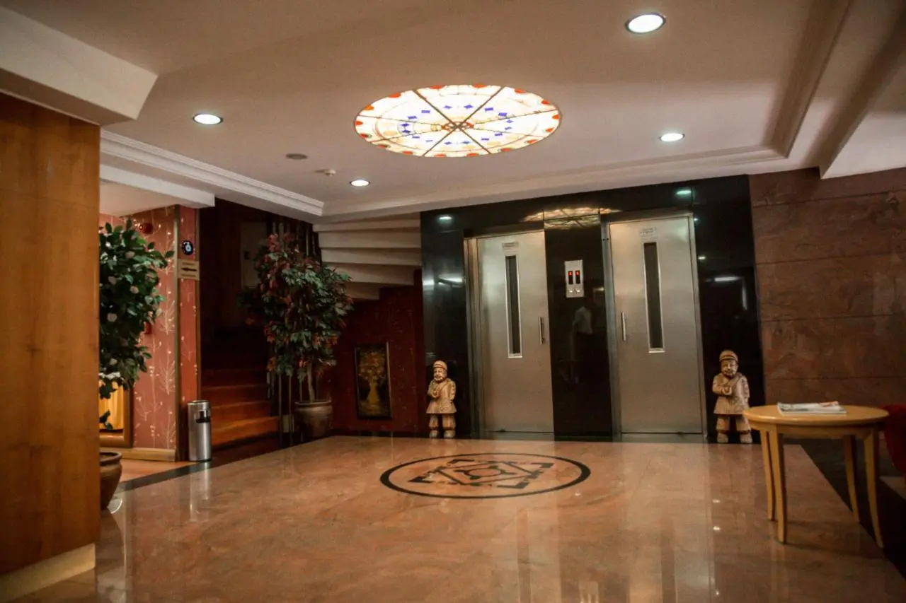 Yuksel Hotel