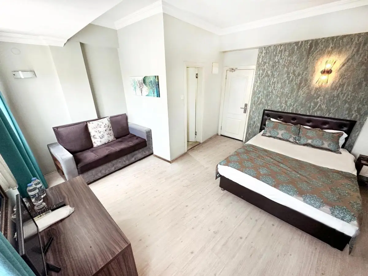 Sağıroğlu Otel