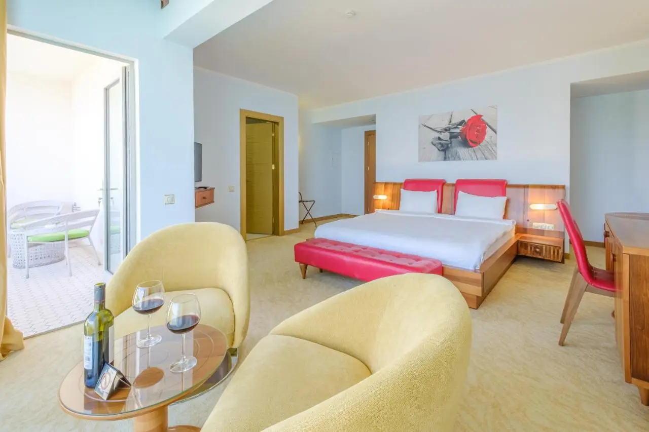 Castello Mare Hotel