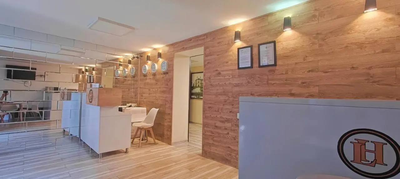 Light Hotel