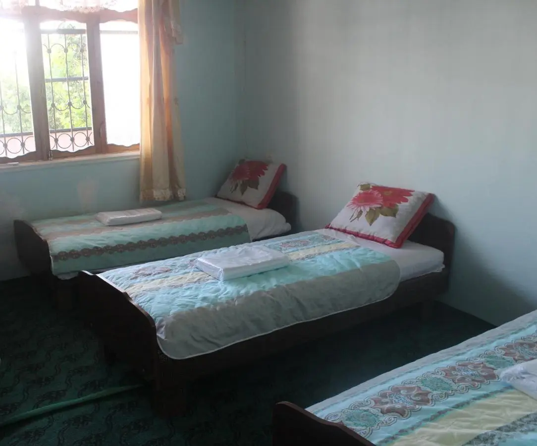 Canal Hostel