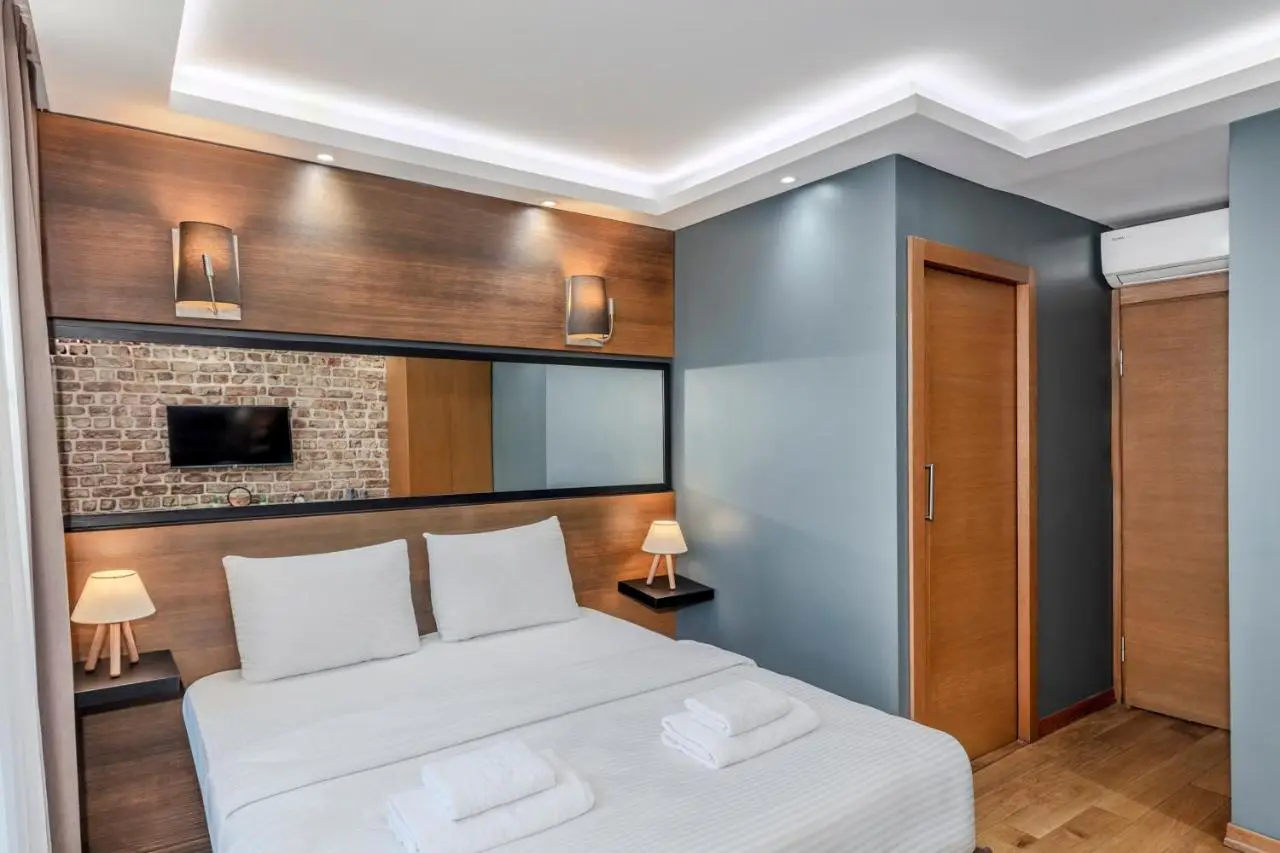 The Xenia Hotel