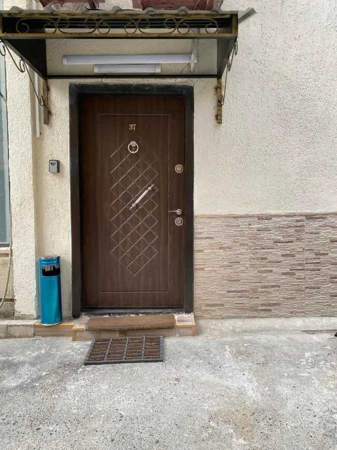 Duplex on Lliberty Square