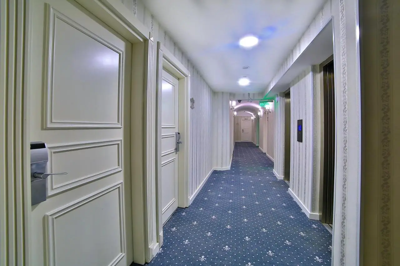 Monaco Hotel