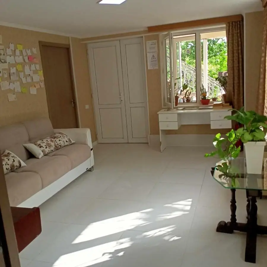 Hostel FORREST