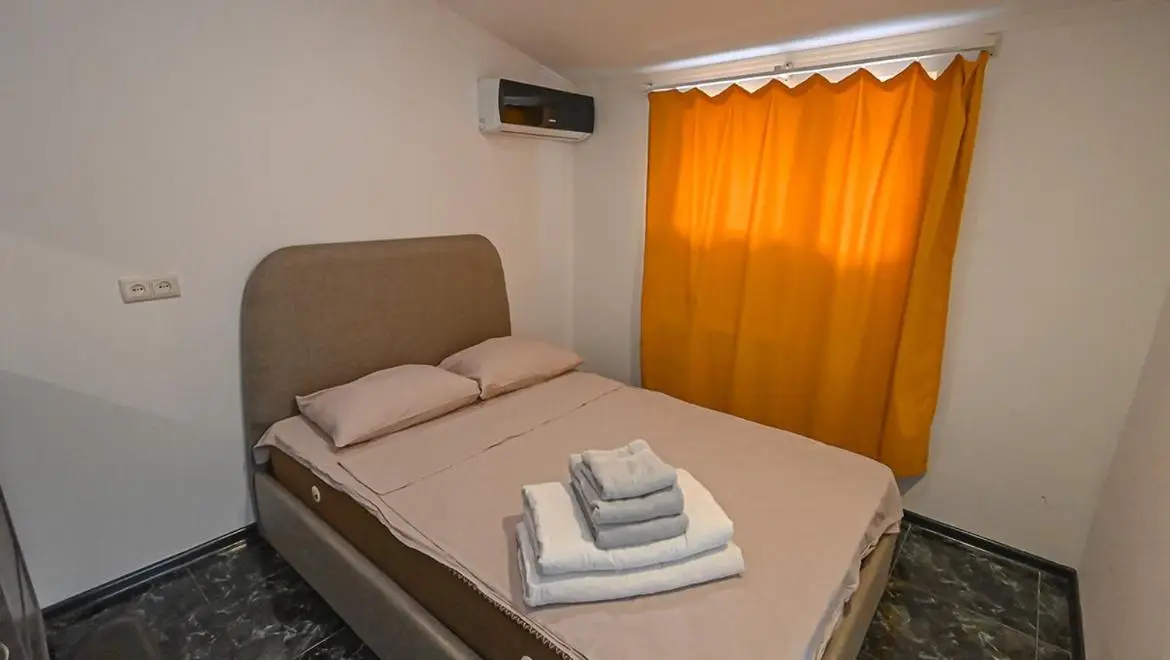 4 Bedroom Apartment on Liberty Square