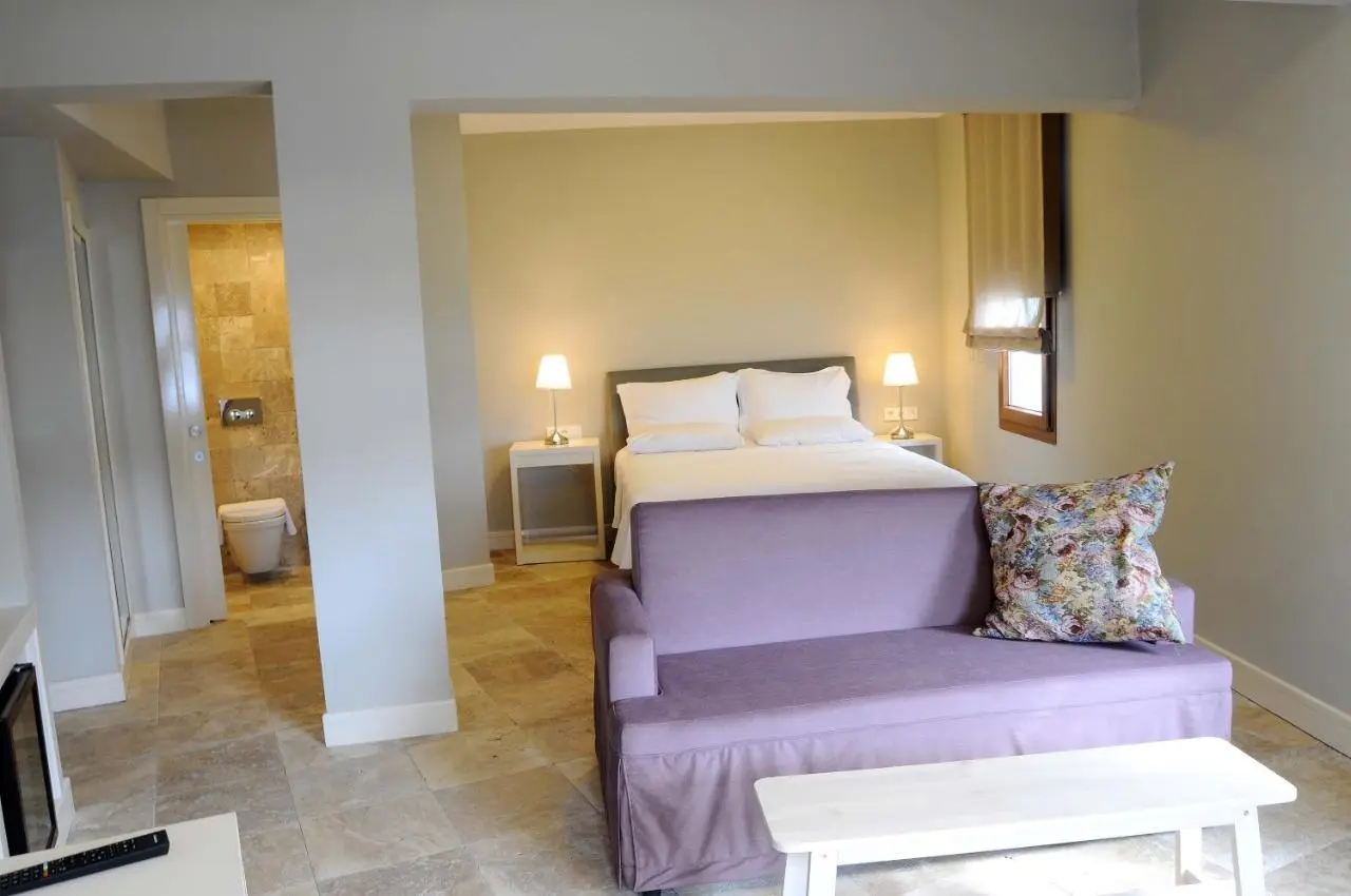 Teos Lodge Pansiyon