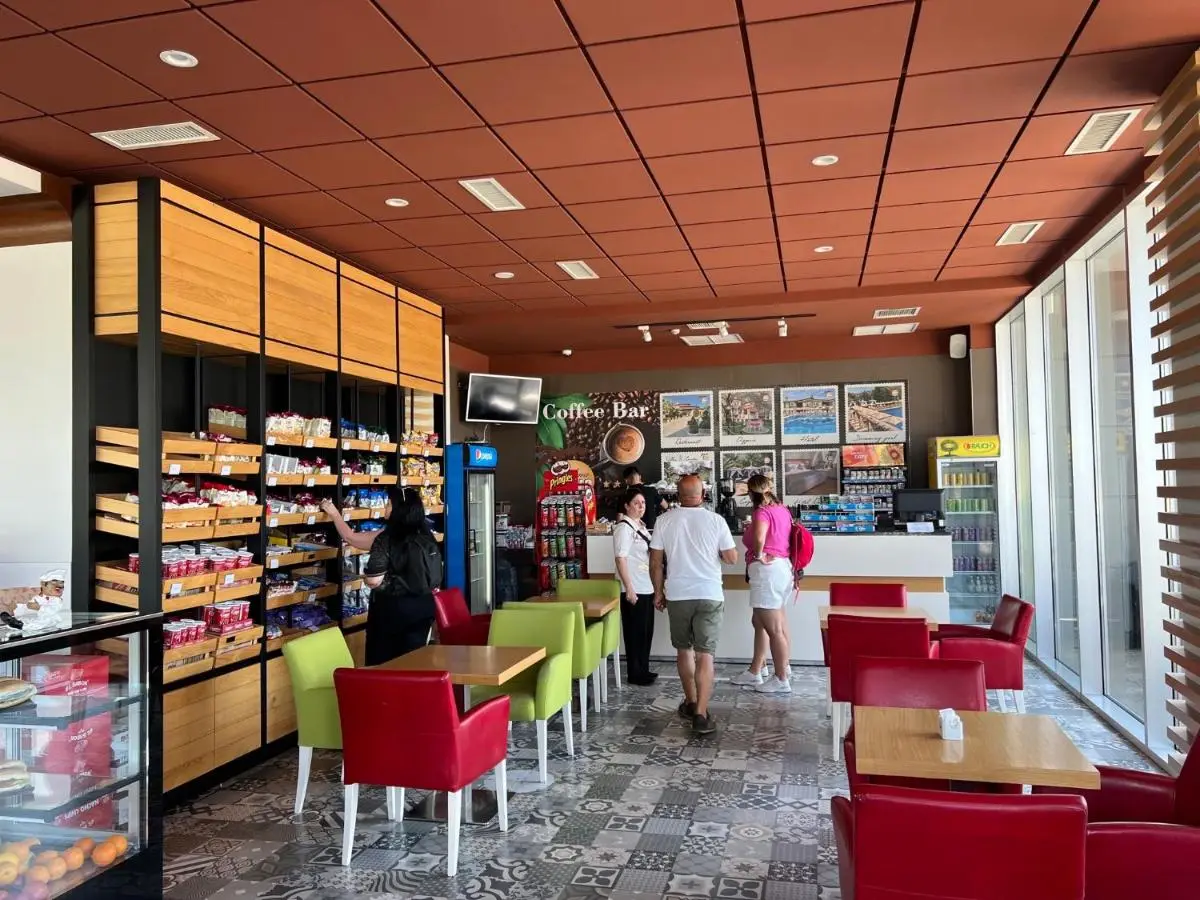 PalmaNova Resort