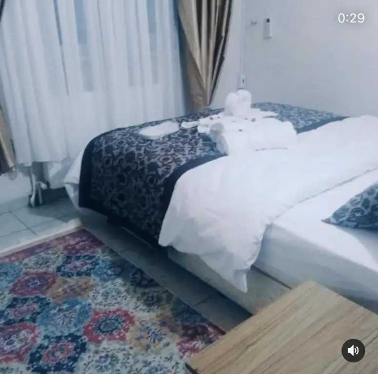 Yağız İndigo Blue