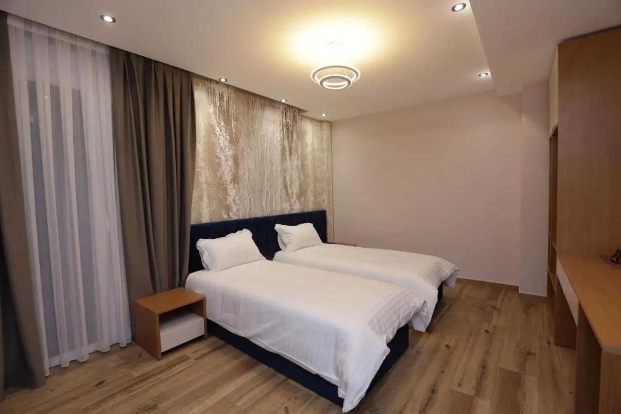 Resiidence Inn Hotel Tirana