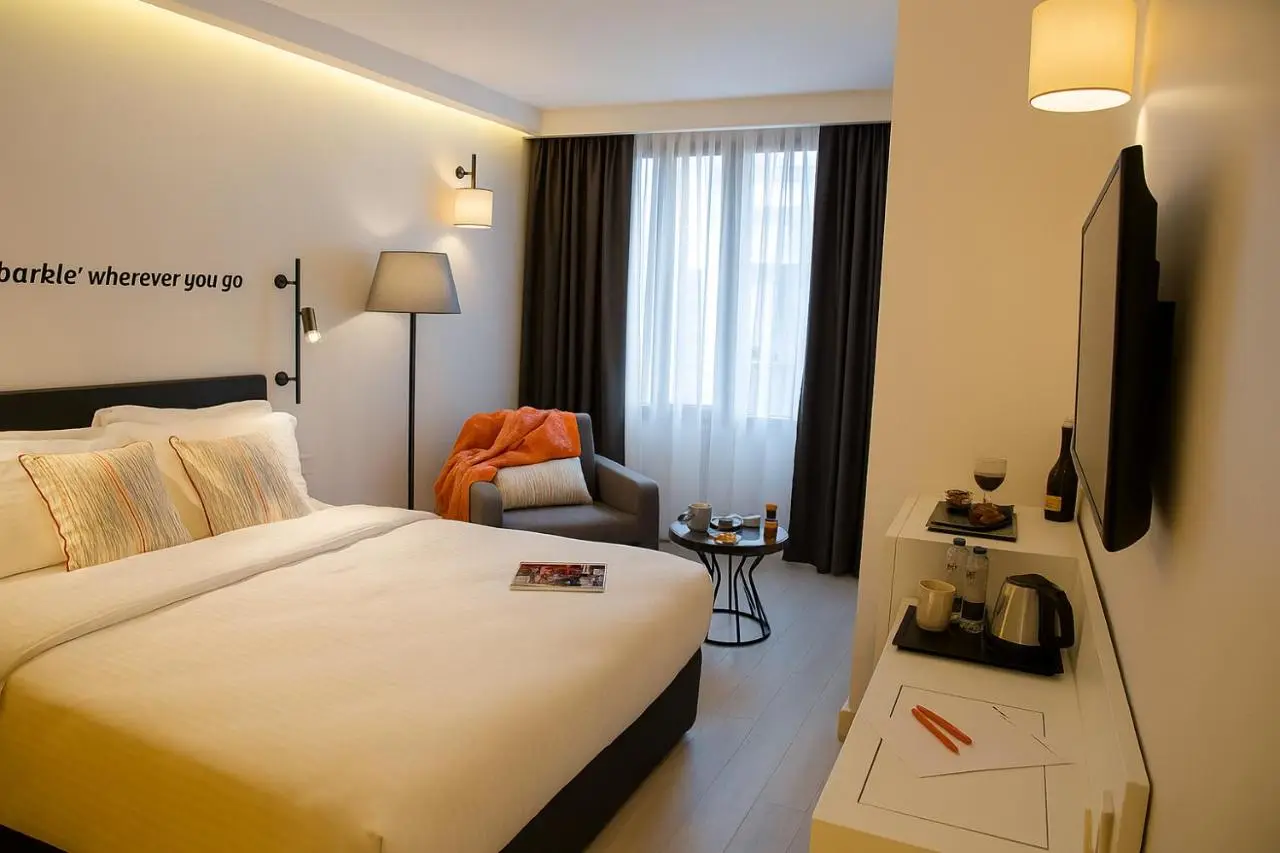 Sparkle Hotel