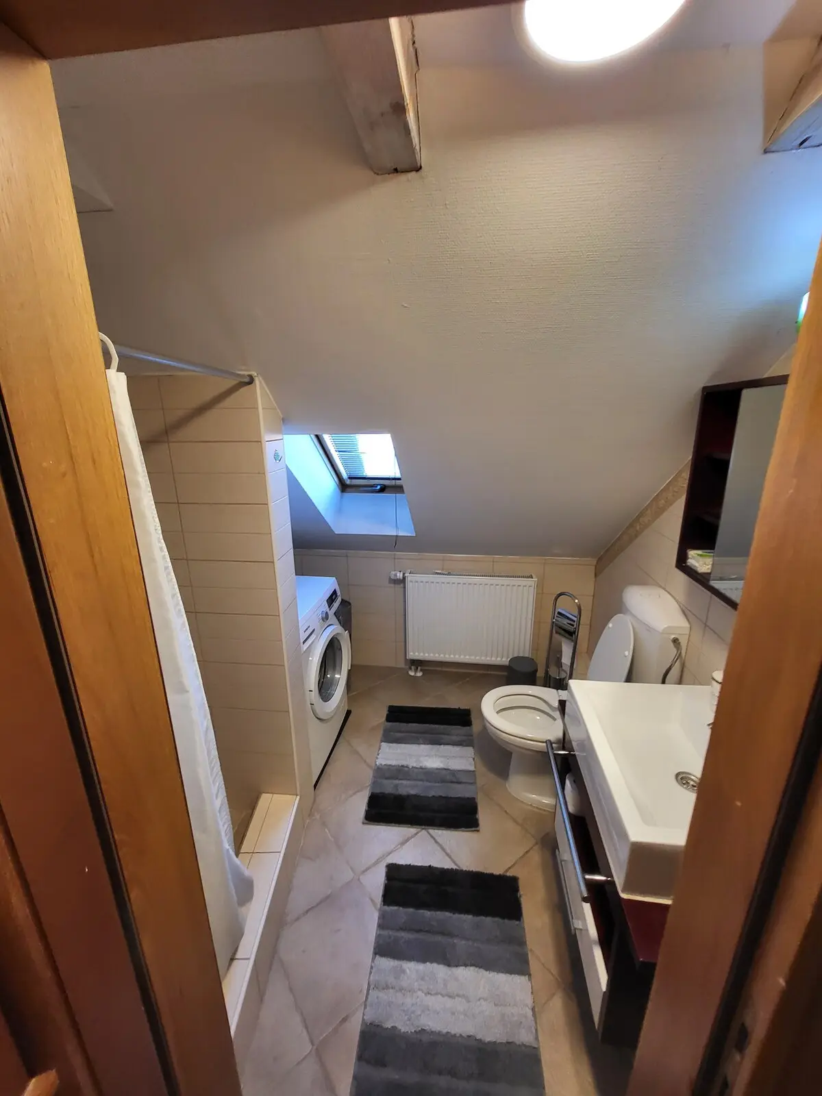 Superior 2   106m2 Apartment A/C free Parking