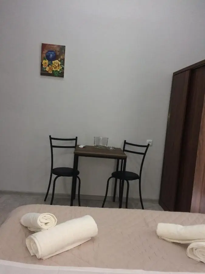 Kvara's House