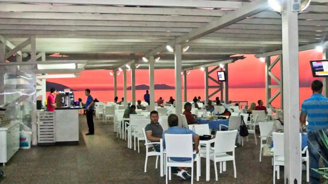 Paradise Beach Hotel