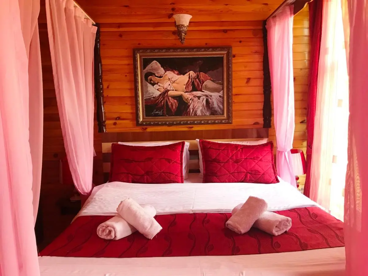Kungut Hotel & Restaurant