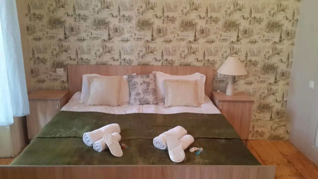 Solo Room Apartment