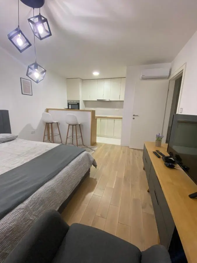 Sun Square Apartments