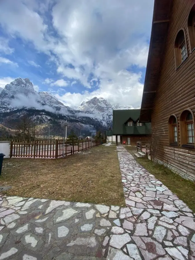 MIK Hotel Valbona