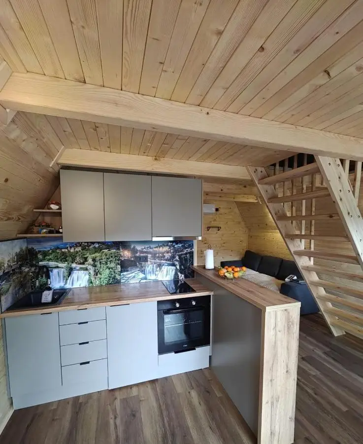 Cottage MIRNI RAJ