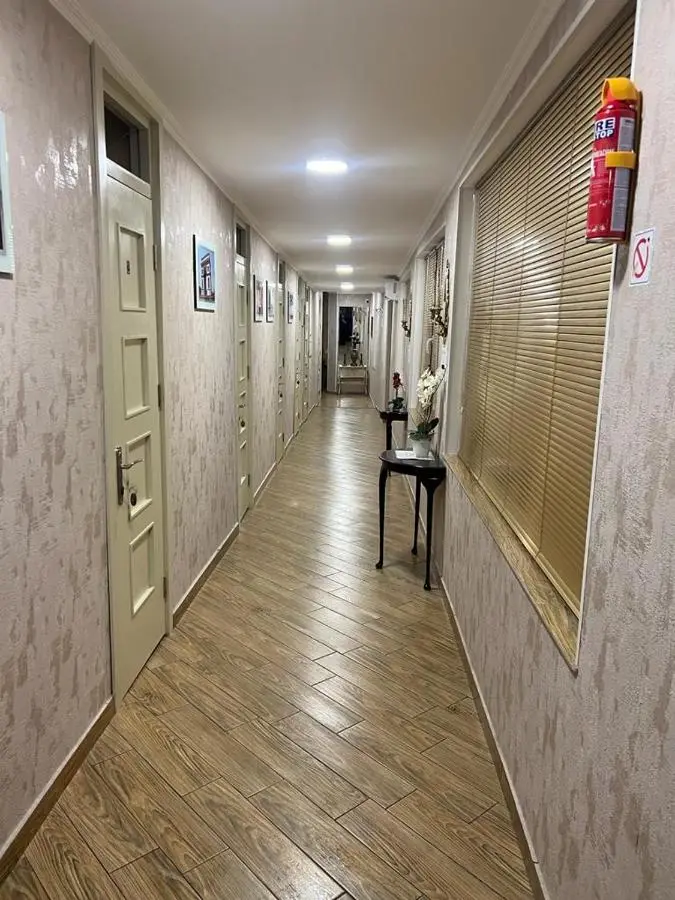 Hotel BANI