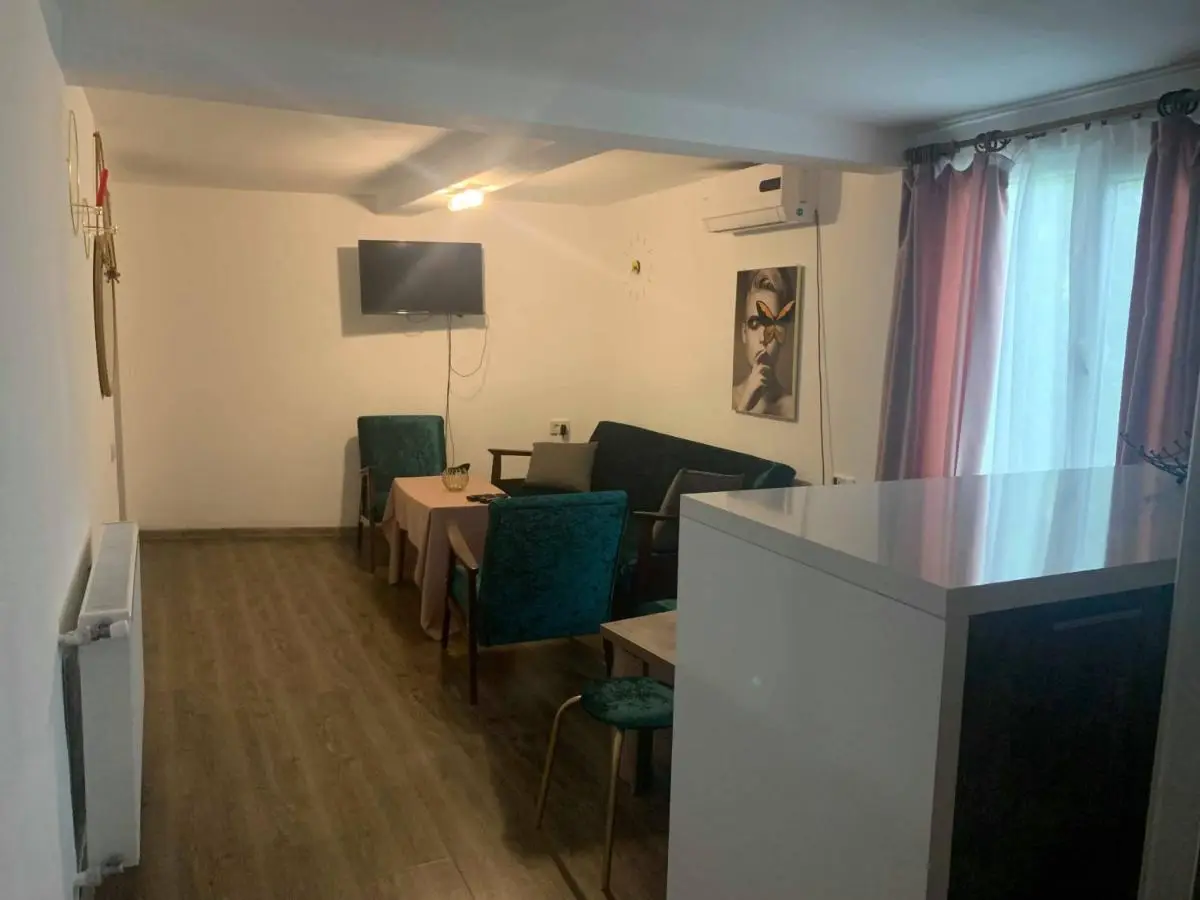 AIA Apartment