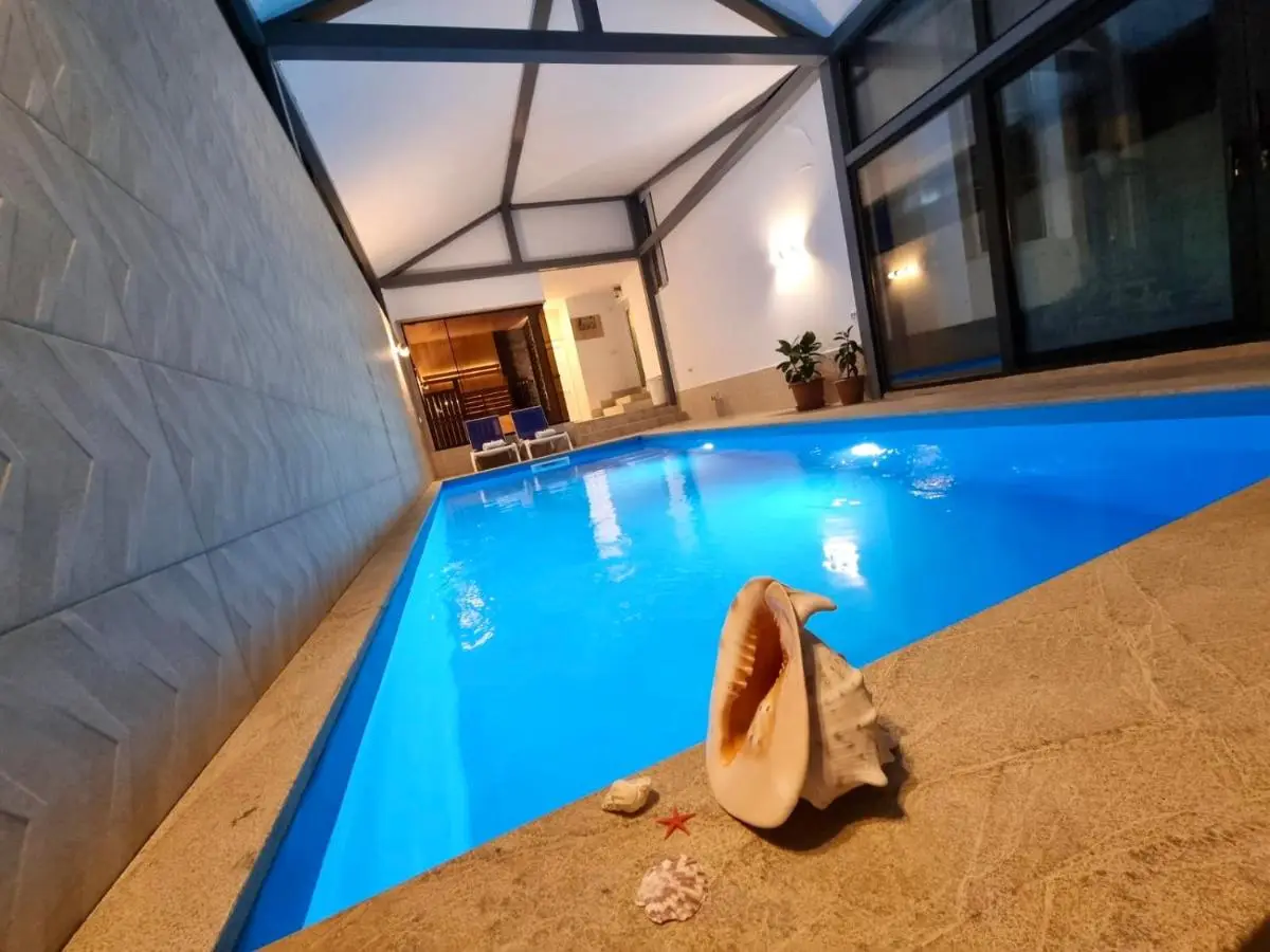 Laguna Boutique Hotel Bazaleti Lake