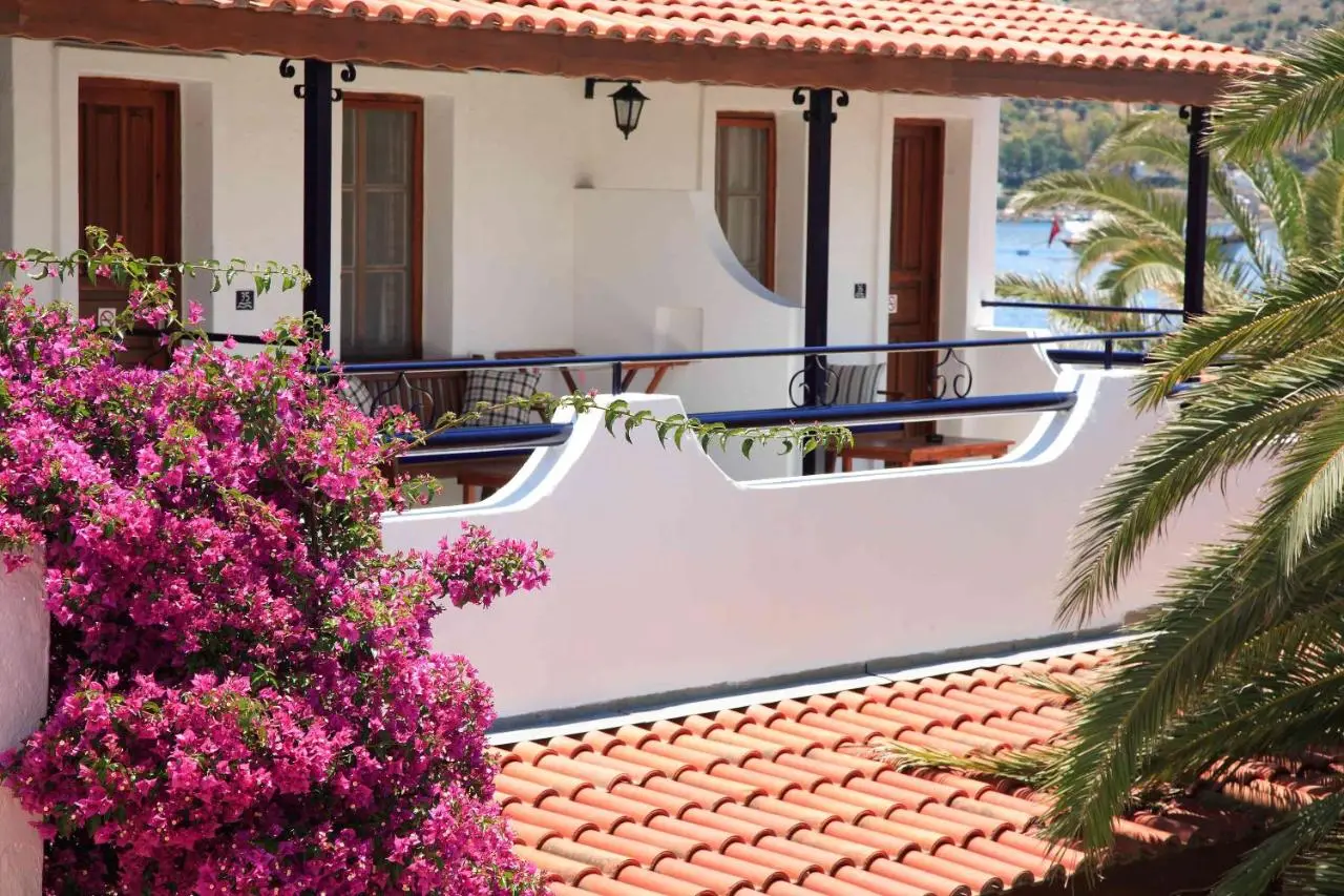 UzHan Beach Hotel