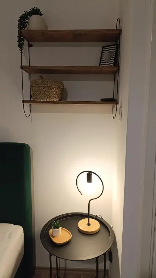 Apartment Mana