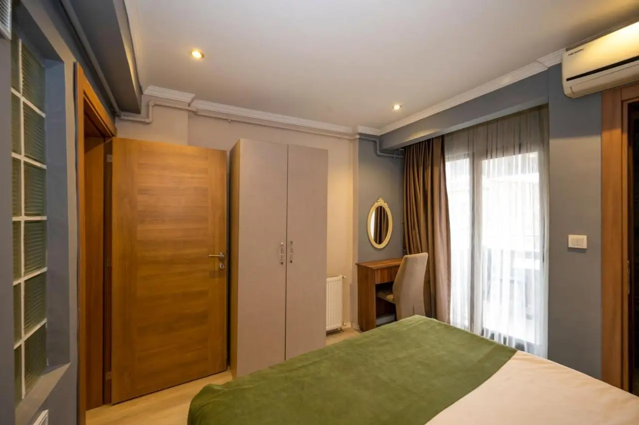 Marida Suit - Istanbul Taksim
