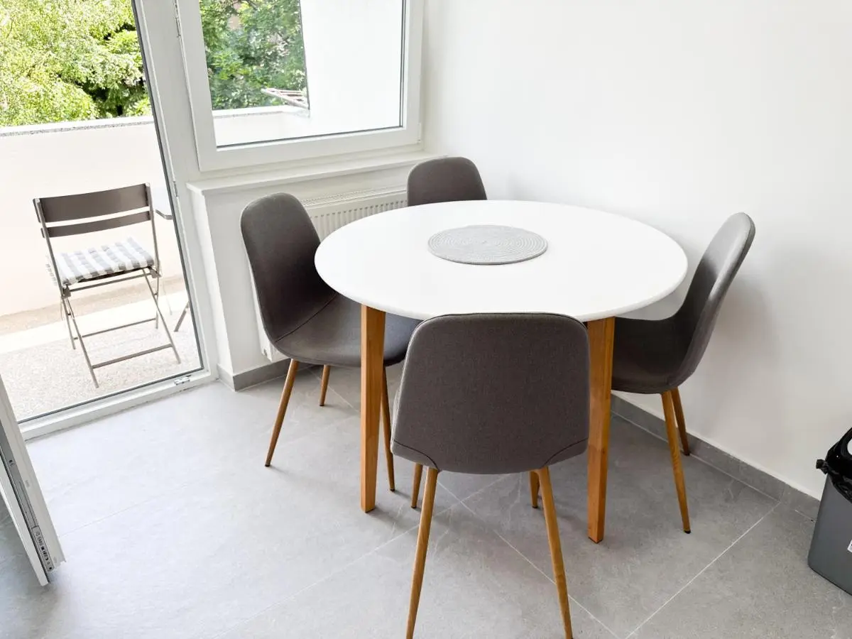 Modern Stay Grbavica - Quiet Area & Free Parking