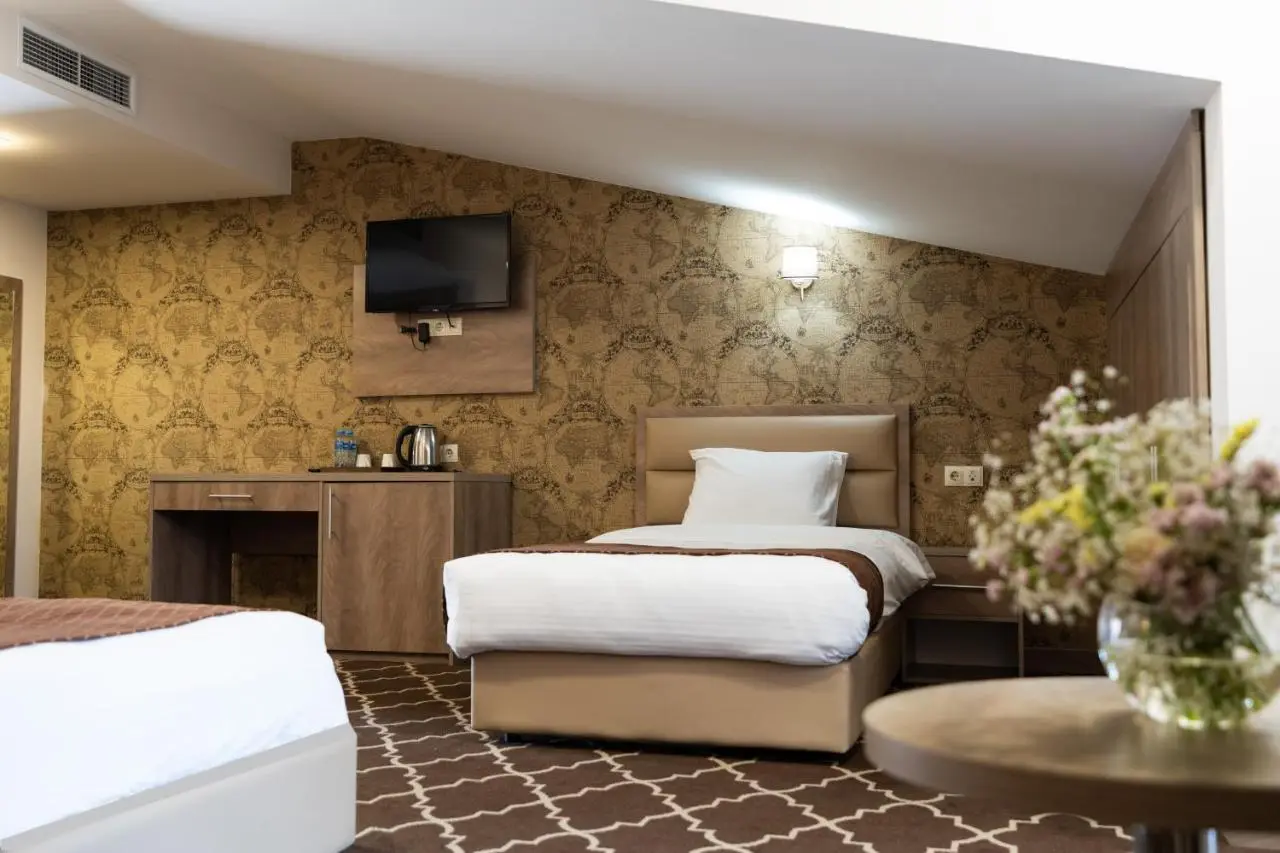 Gallery Inn Old Tbilisi
