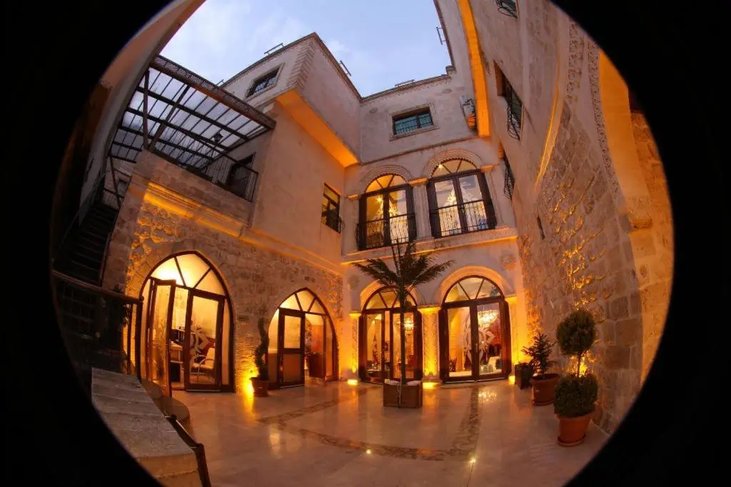 Tuğhan Hotel