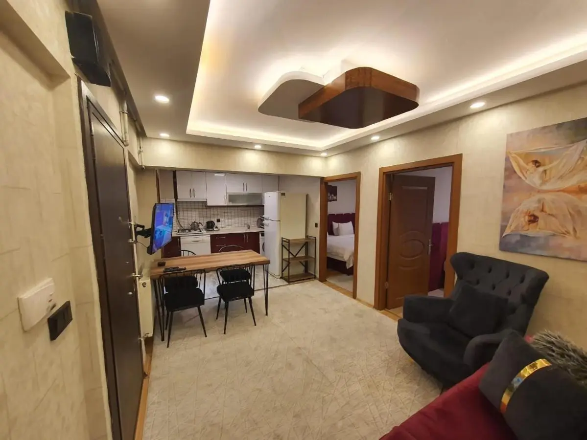 FINDIKZADE SEASIDE FLATS in lively Fatih area very near metro and tourist sights