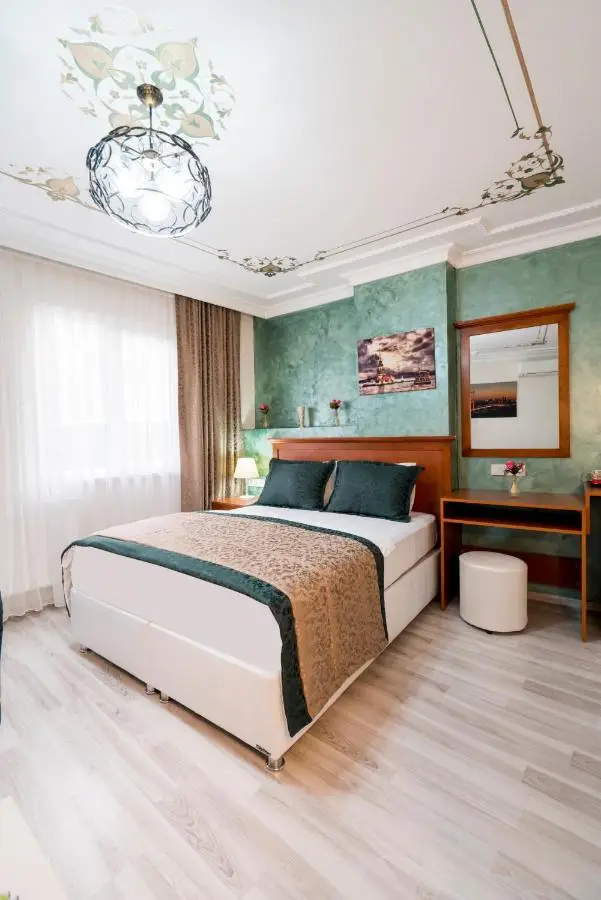 ATAM HOTEL