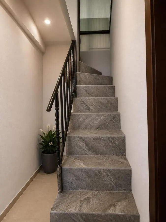 Vernisa Hotel