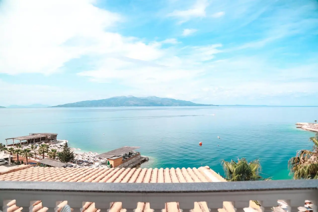 Vila e Bardhe Butique Hotel