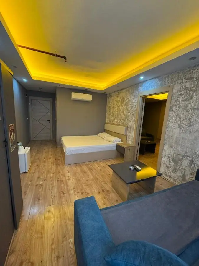 Asem Otel