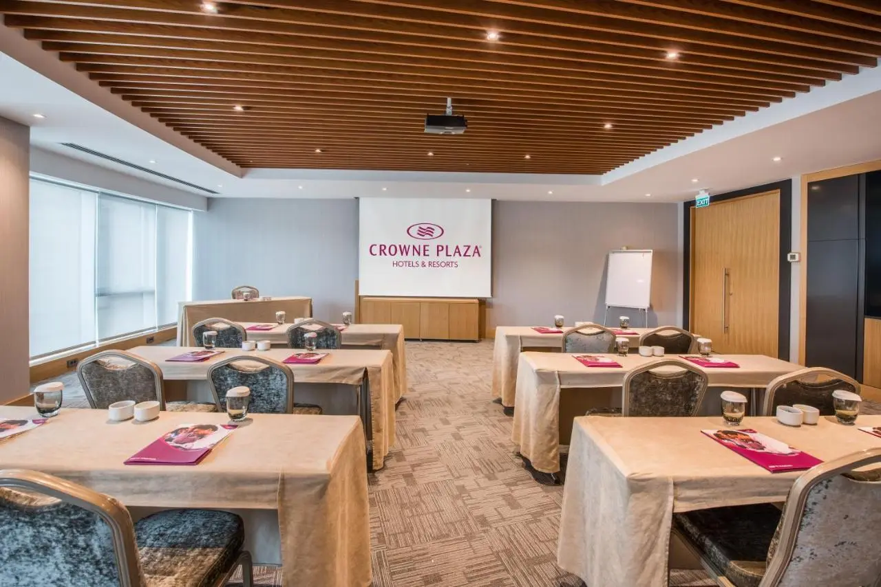 Crowne Plaza Istanbul Oryapark by IHG