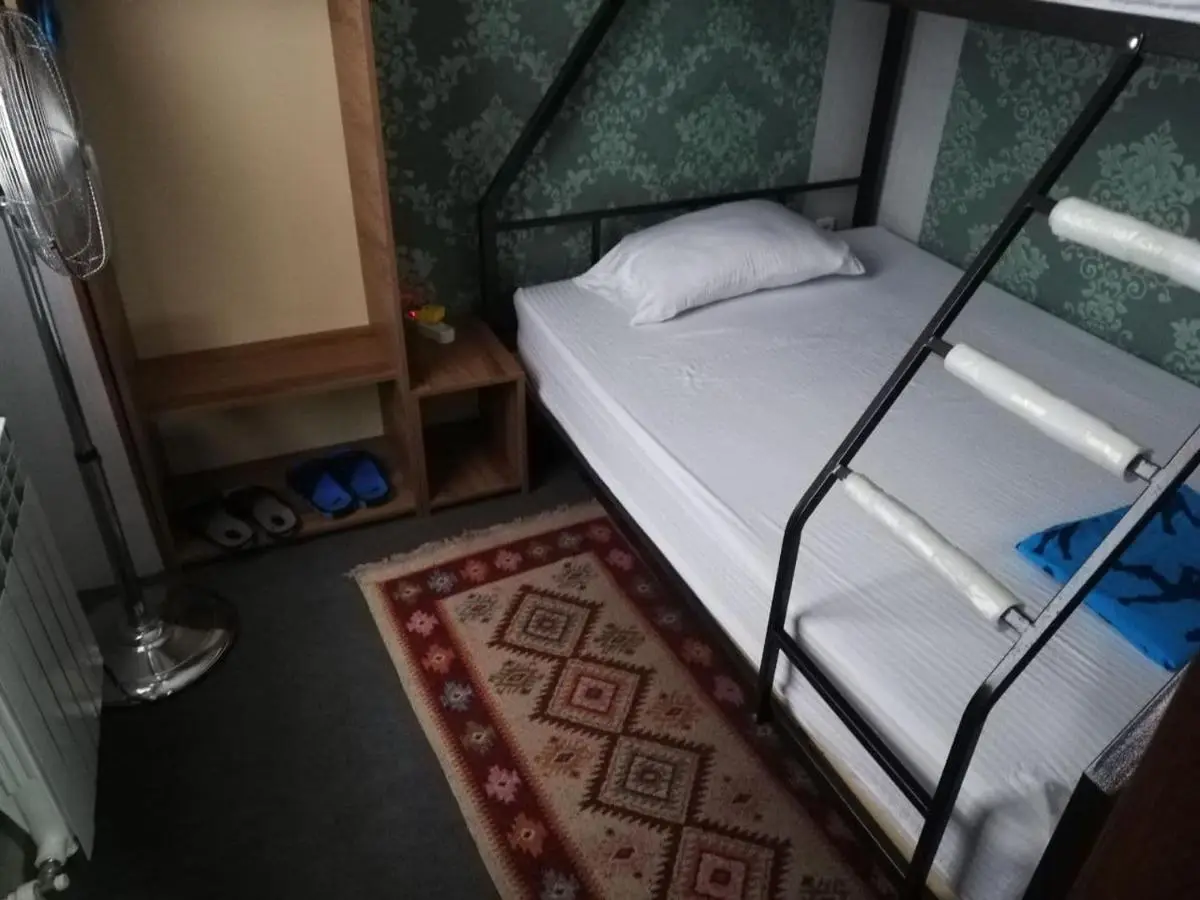 Hostel Violet