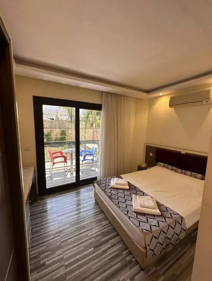 Hotel Falcon Home