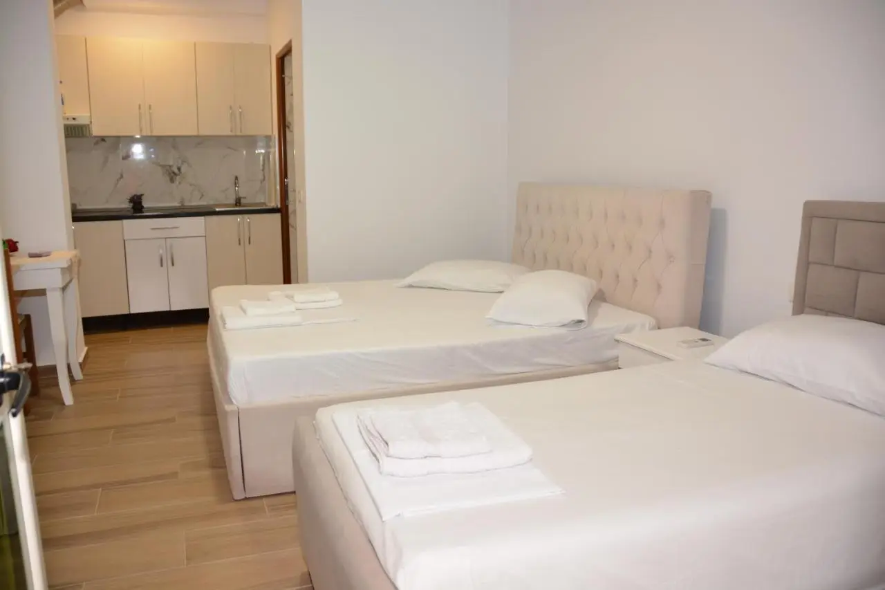 Mico's Apartments
