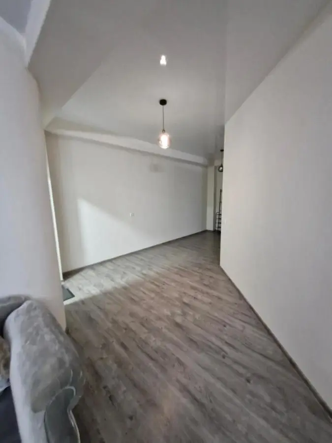 SWEET APARTMENT RUSTABELi