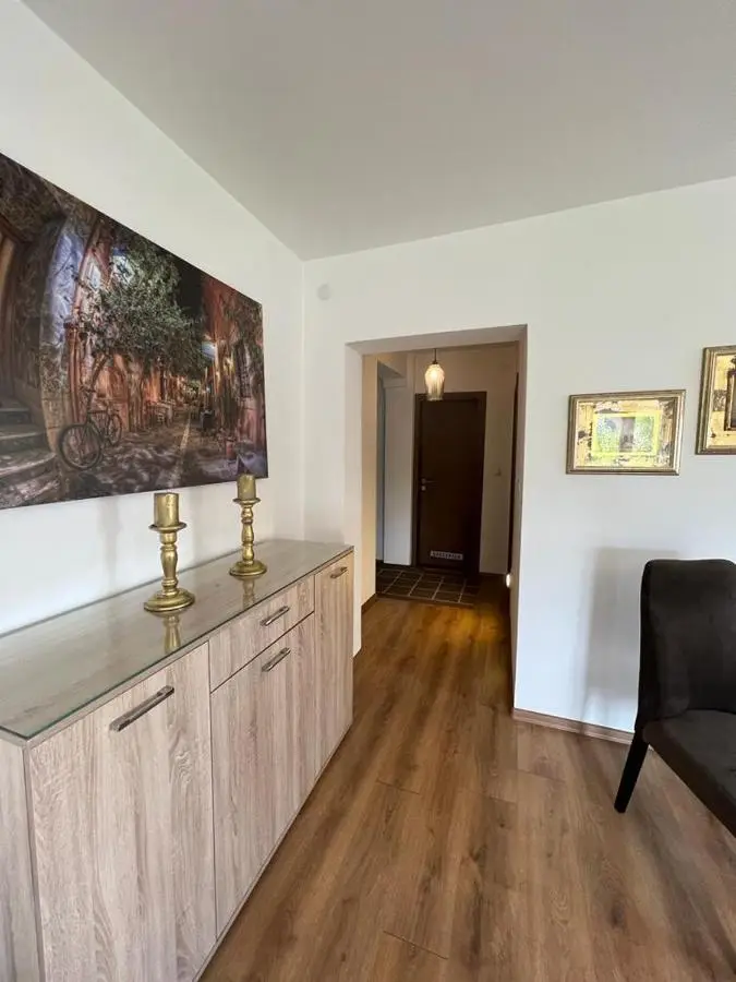 Oasis Royal Apartments