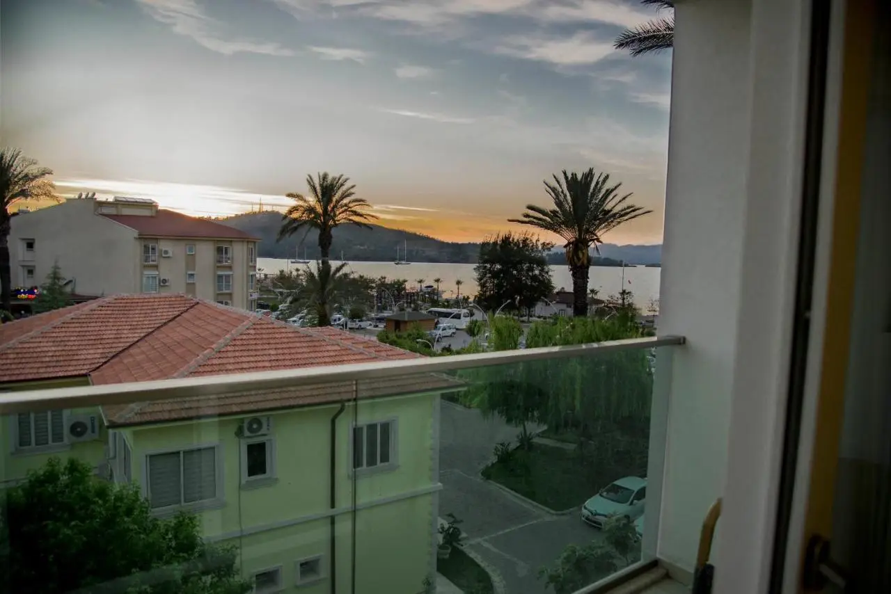 Yeniceri City Hotel