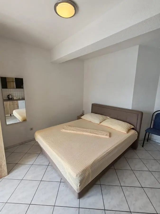 Villa Raguž sa Privatnom plažom i Garažom