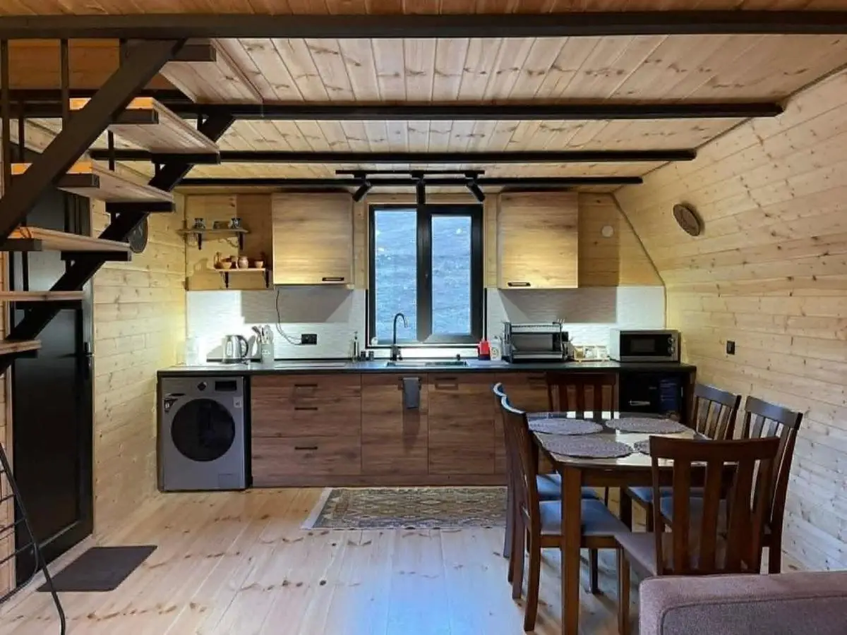 Eastlight Cottage