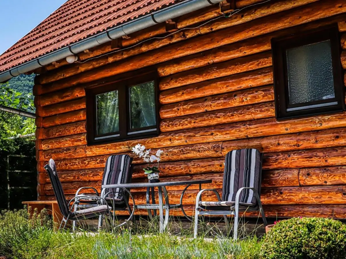 Home Eden Dobrenica
