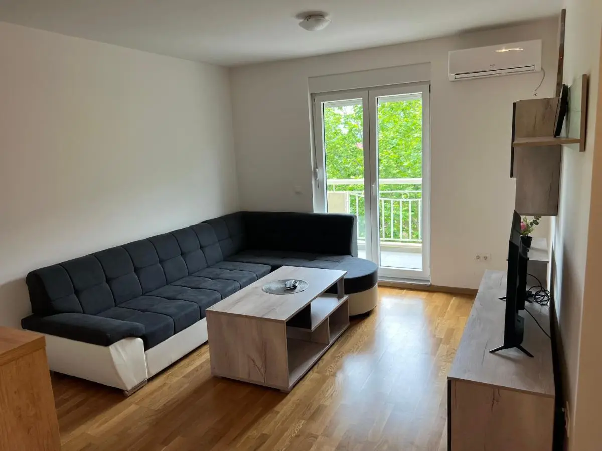 Apartment Ljalja 2
