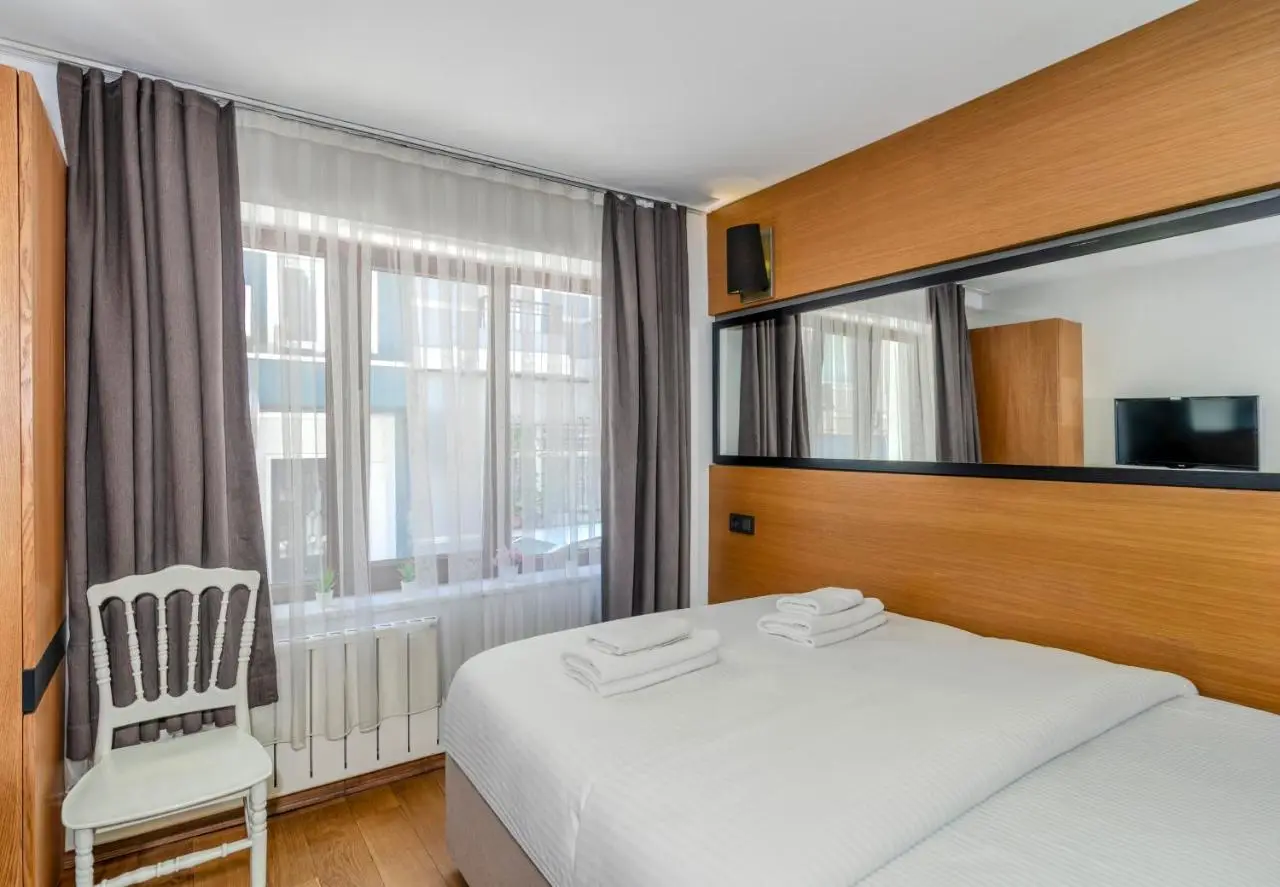 The Xenia Hotel