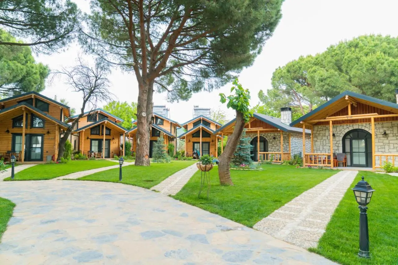 Pino Mar Luxury Bungalows
